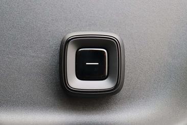 Volvo EX30 P5 Plus — photo 24