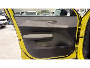 Volvo EX30 Plus — photo 24