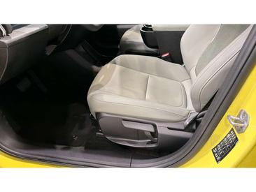 Volvo EX30 Plus — photo 25