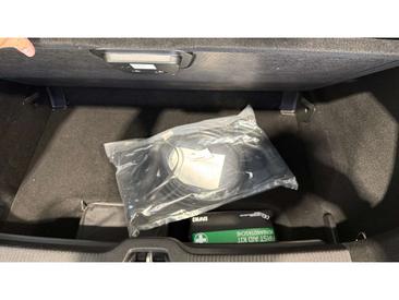 Volvo EX30 Plus — photo 42