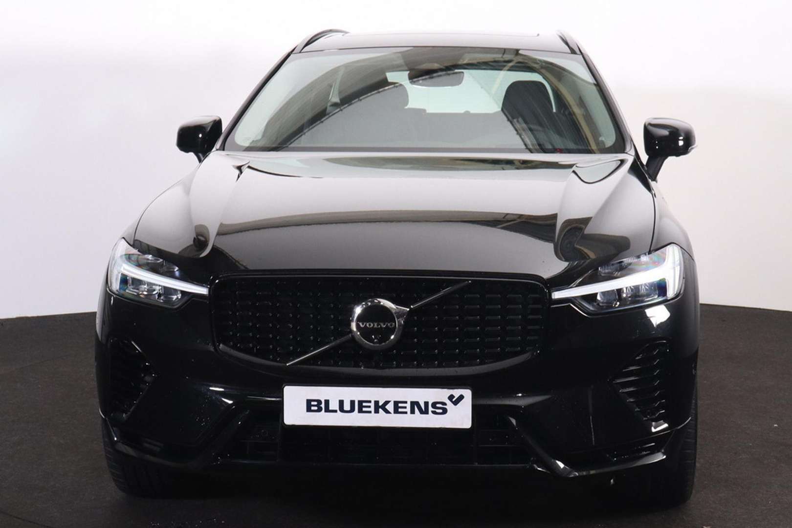 Volvo XC60 T6 Recharge Ultra Dark - 2024 - Joinsteer - #1