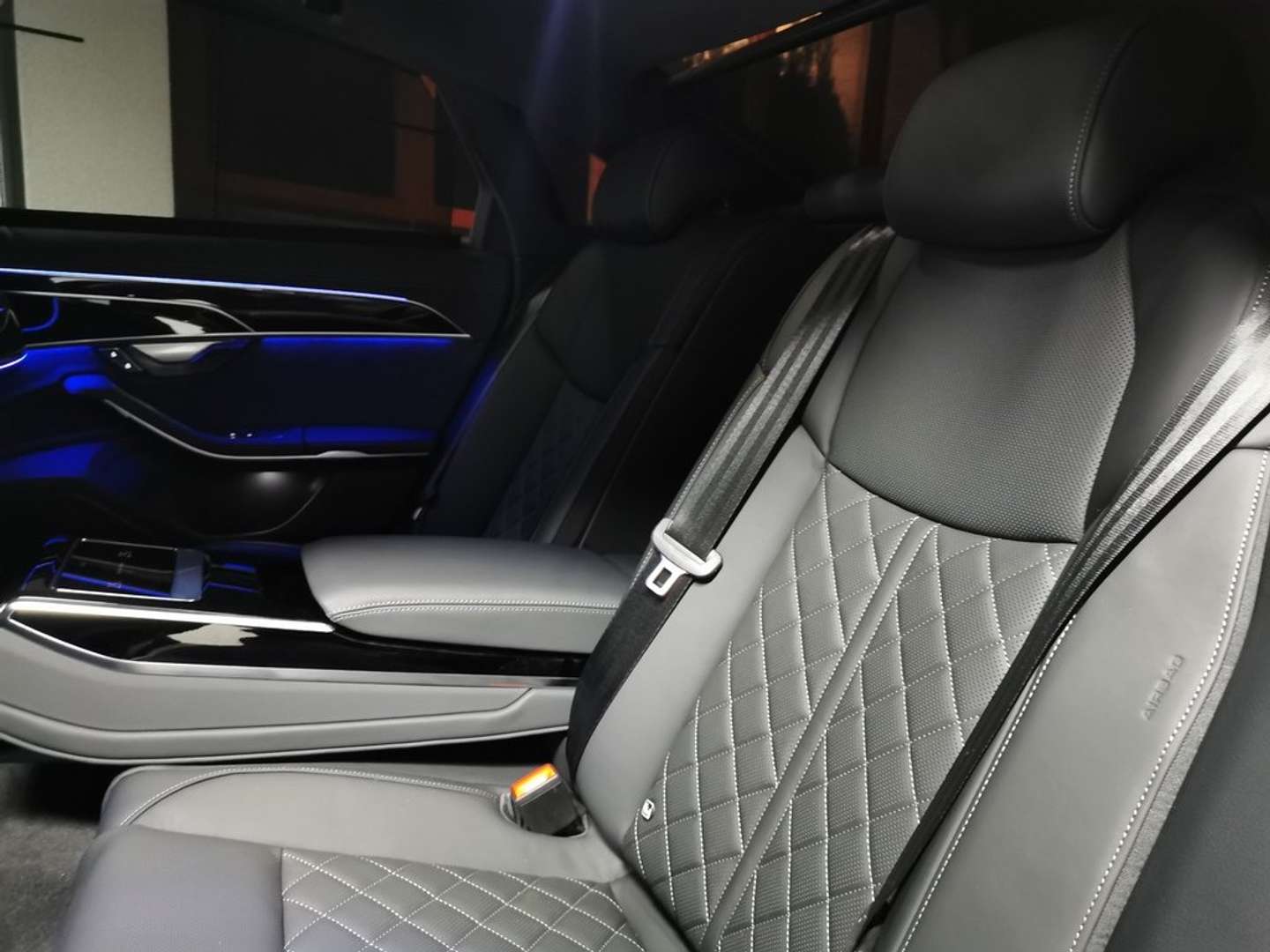 Audi A8 S Line Audi Exclusive - 2026 - Joinsteer - #25