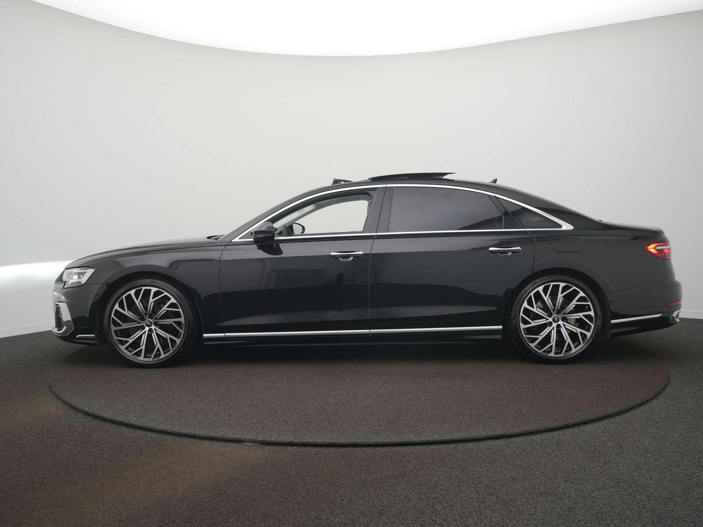 Audi A8 AUDI EXCLUSIVE 60 TFSI E - 2025 - Joinsteer - #7