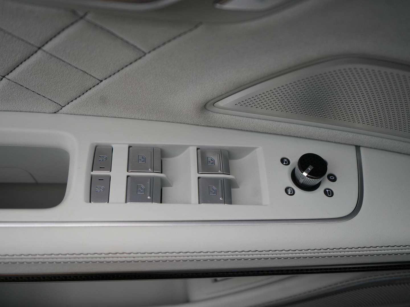 Audi A8 AUDI EXCLUSIVE 60 TFSI E - 2025 - Joinsteer - #44