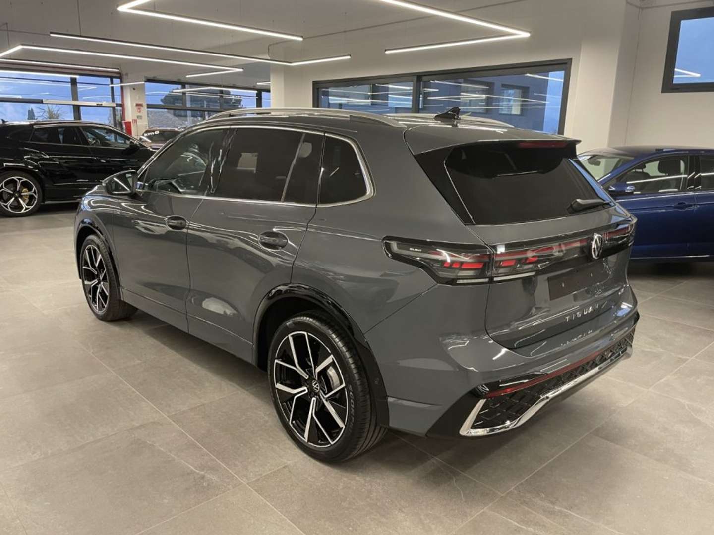 Volkswagen TIGUAN ETSI R-Line Plus - 2026 - Joinsteer - #4