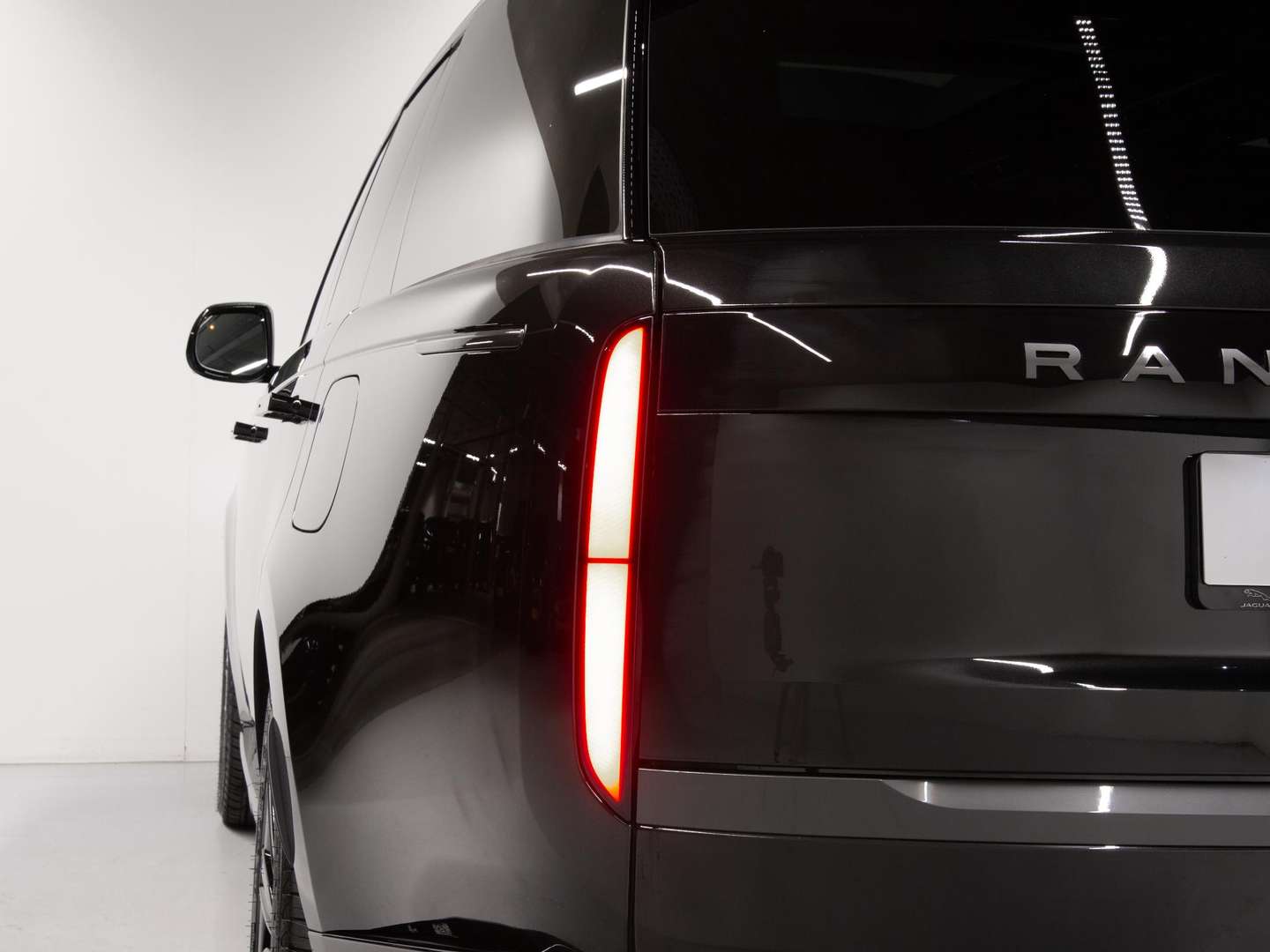 Land Rover Range Rover 3.0 P550e Autobiography PHEV - 2026 - Joinsteer - #14