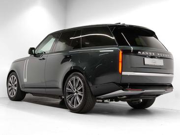 Land Rover Range Rover 3.0 P550e Autobiography PHEV — photo 3