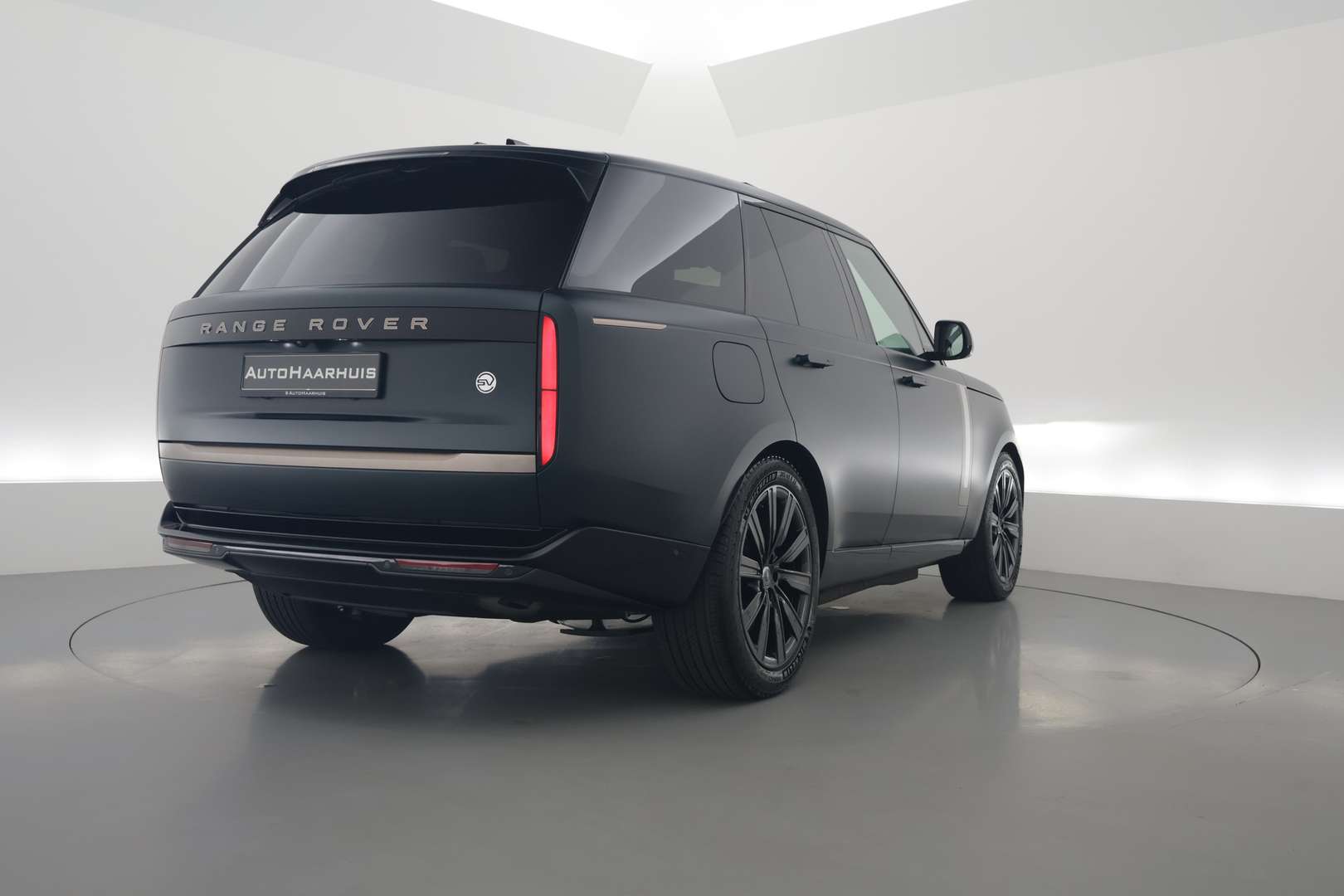 Land Rover Range Rover P550e SV PHEV - 2025 - Joinsteer - #2