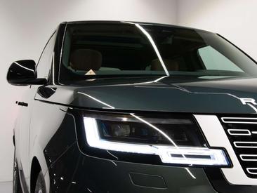 Land Rover Range Rover 3.0 P550e Autobiography PHEV — photo 10