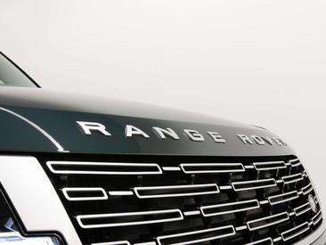 Land Rover Range Rover 3.0 P550e Autobiography PHEV — photo 11