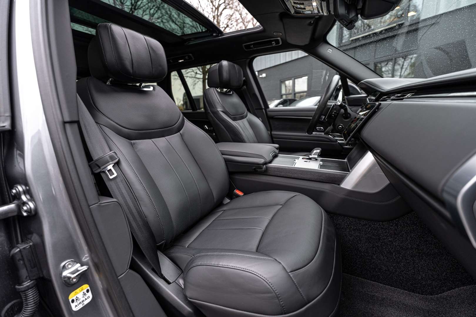 Land Rover Range Rover P550e Autobiography Massage V+a - 2025 - Joinsteer - #4