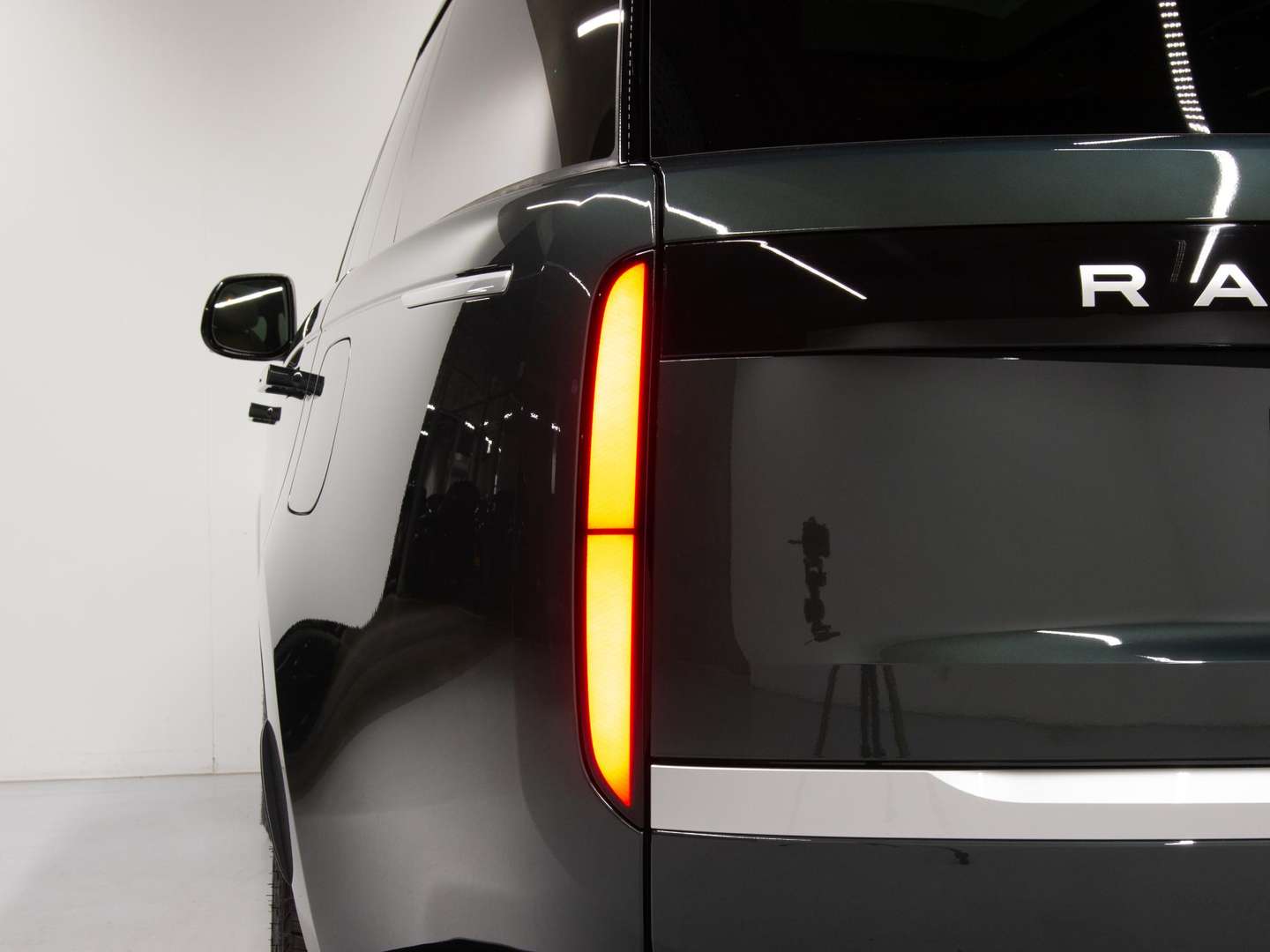 Land Rover Range Rover 3.0 P550e Autobiography PHEV - 2026 - Joinsteer - #14