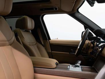 Land Rover Range Rover 3.0 P550e Autobiography PHEV — photo 15