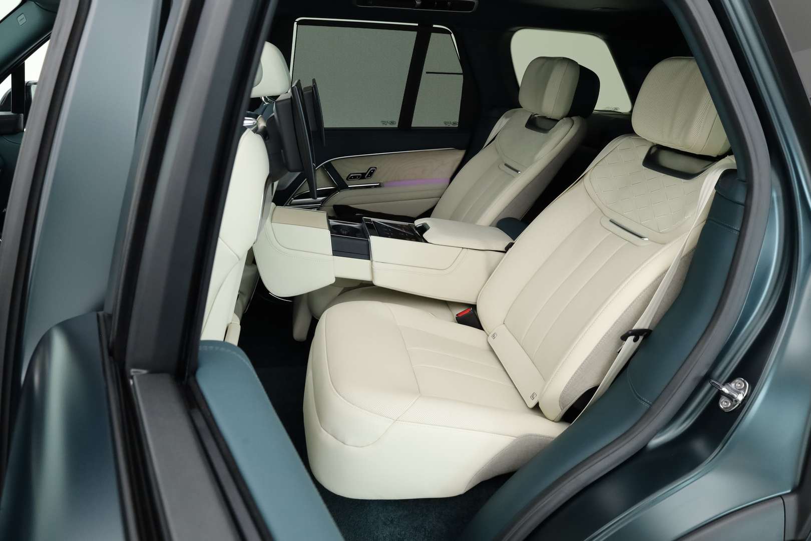 Land Rover Range Rover P550e SV PHEV - 2025 - Joinsteer - #40