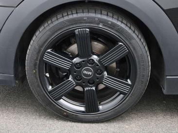 Mini Cooper Classic Cooper — photo 11