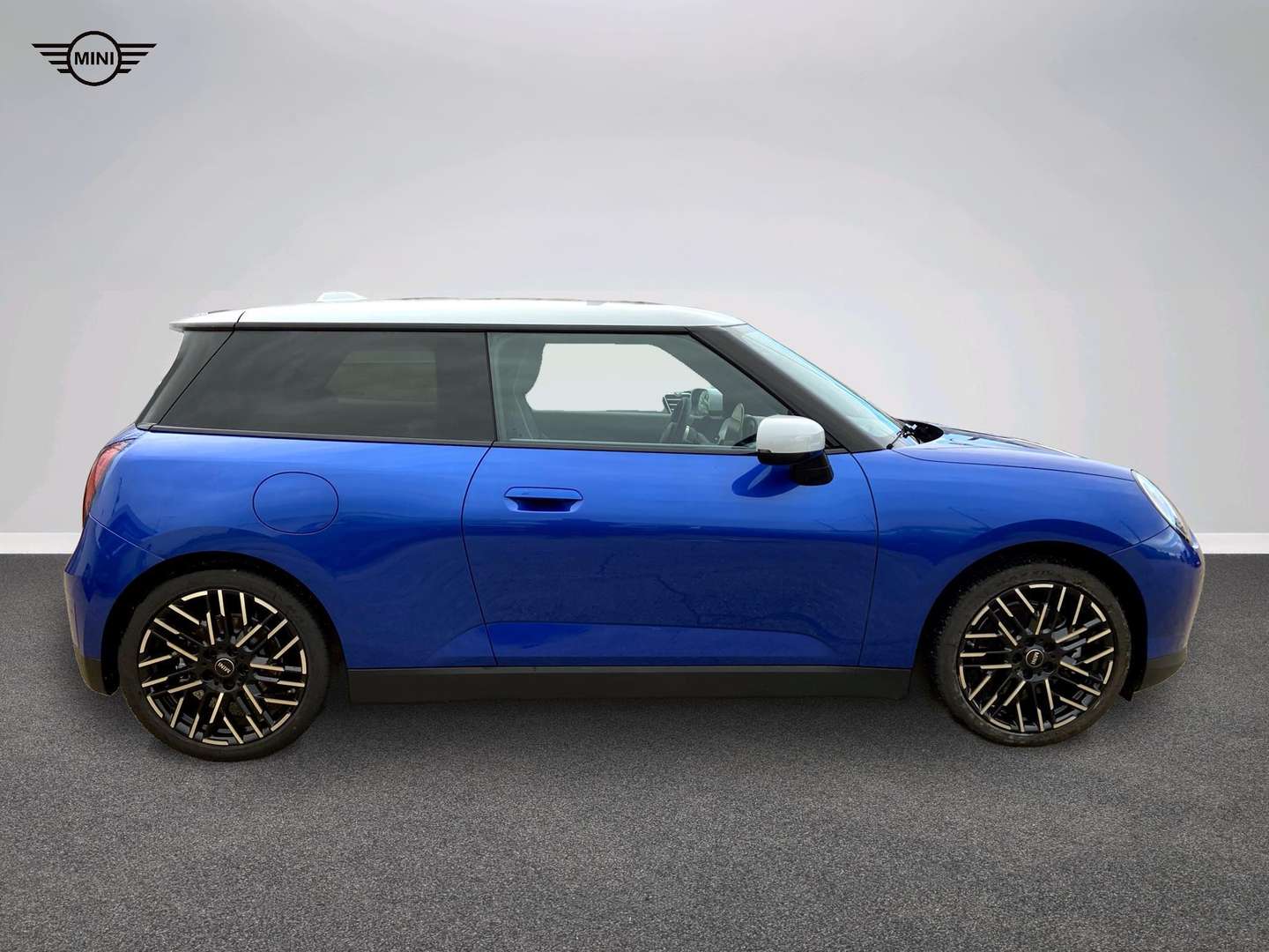 Mini Electric Favoured Cooper SE - 2025 - Joinsteer - #2