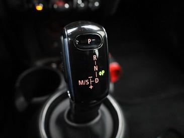 Mini Cooper Classic Cooper — photo 21