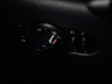 Mini Cooper Classic Cooper — photo 25