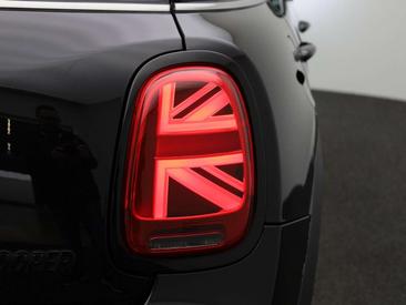 Mini Cooper Classic Cooper — photo 34