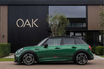 Mini Hatch Cooper S — photo 3