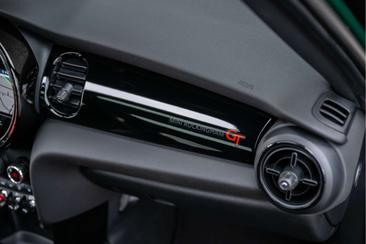 Mini Hatch Cooper S — photo 19