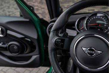 Mini Hatch Cooper S — photo 26