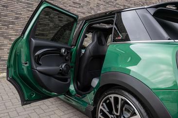 Mini Hatch Cooper S — photo 35
