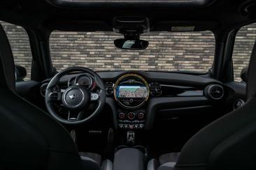 Mini Hatch Cooper S — photo 37