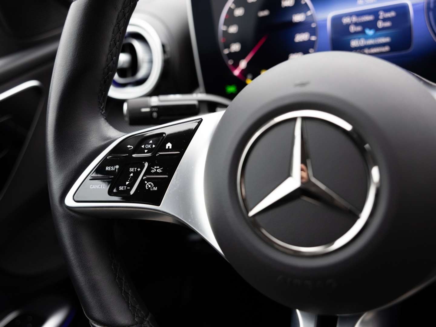 Mercedes Classe C 300 - 2024 - Joinsteer - #10
