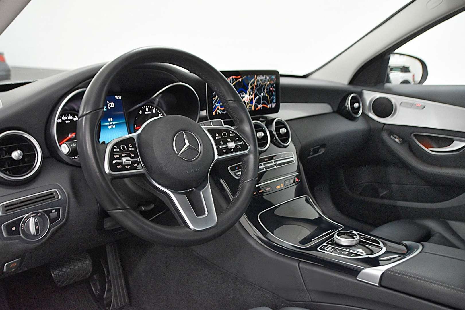Mercedes Classe C 180 AVANTGARDE - 2019 - Joinsteer - #2