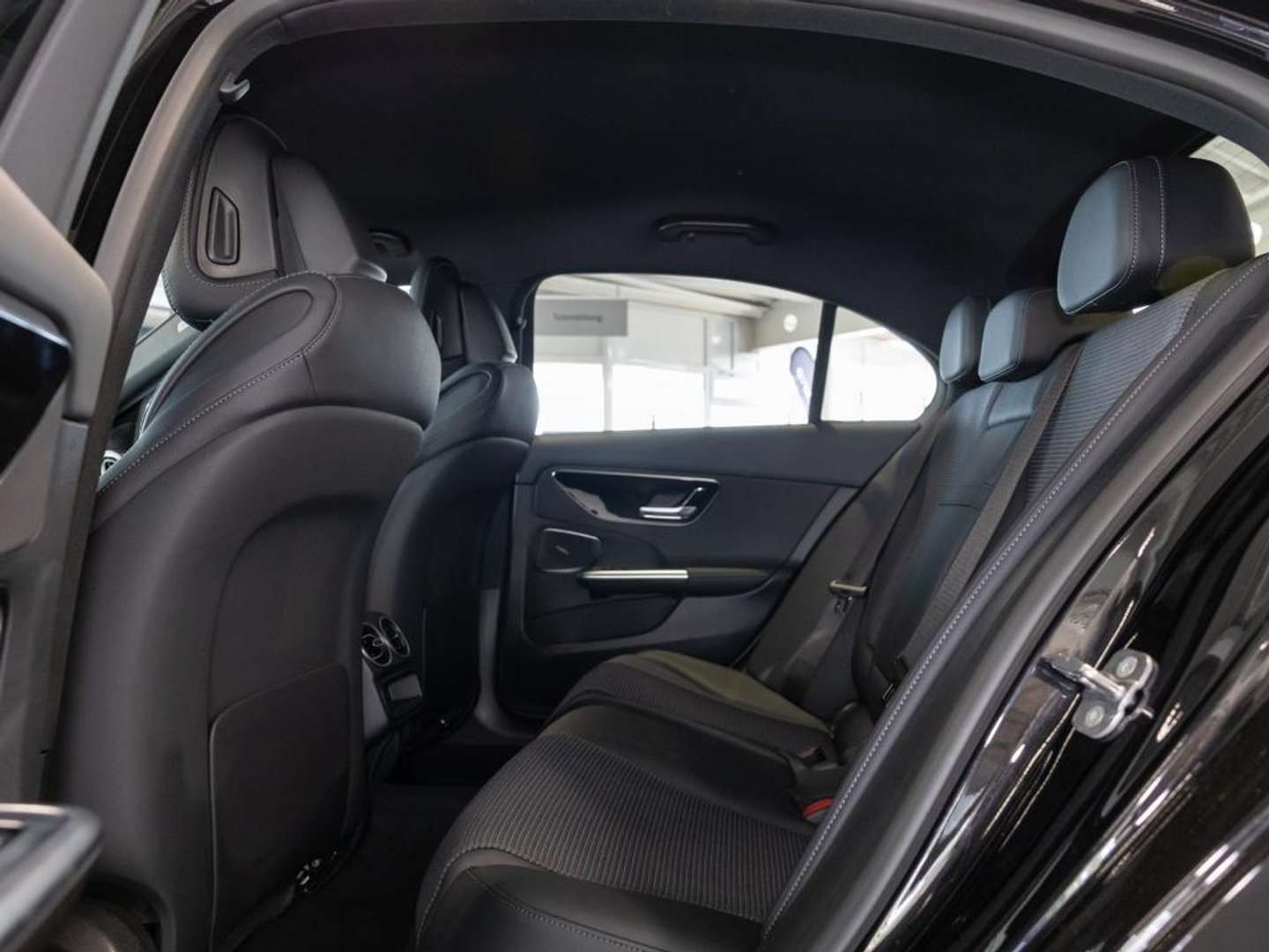 Mercedes Classe C 180 AVANTGARDE - 2025 - Joinsteer - #5