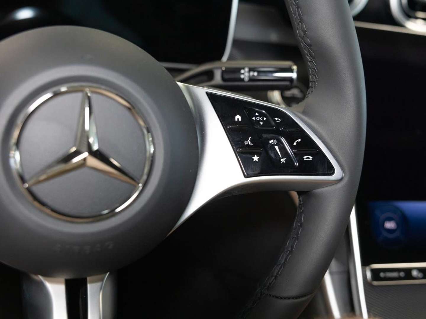 Mercedes Classe C 180 AVANTGARDE - 2025 - Joinsteer - #10