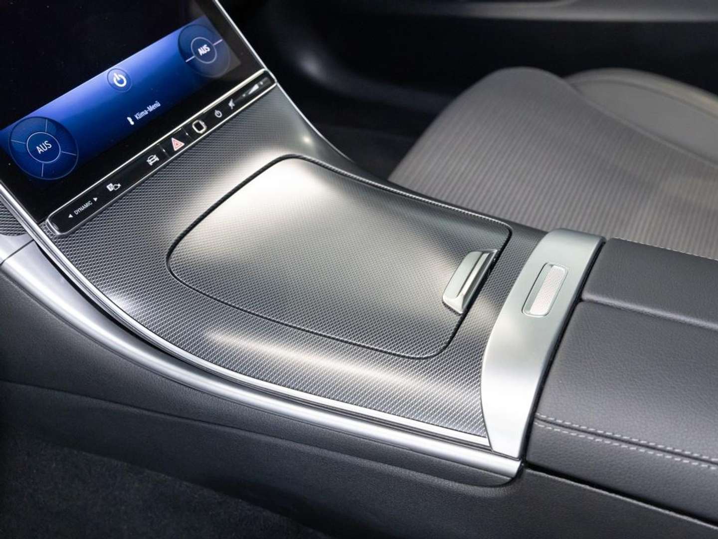 Mercedes Classe C 180 AVANTGARDE - 2025 - Joinsteer - #21
