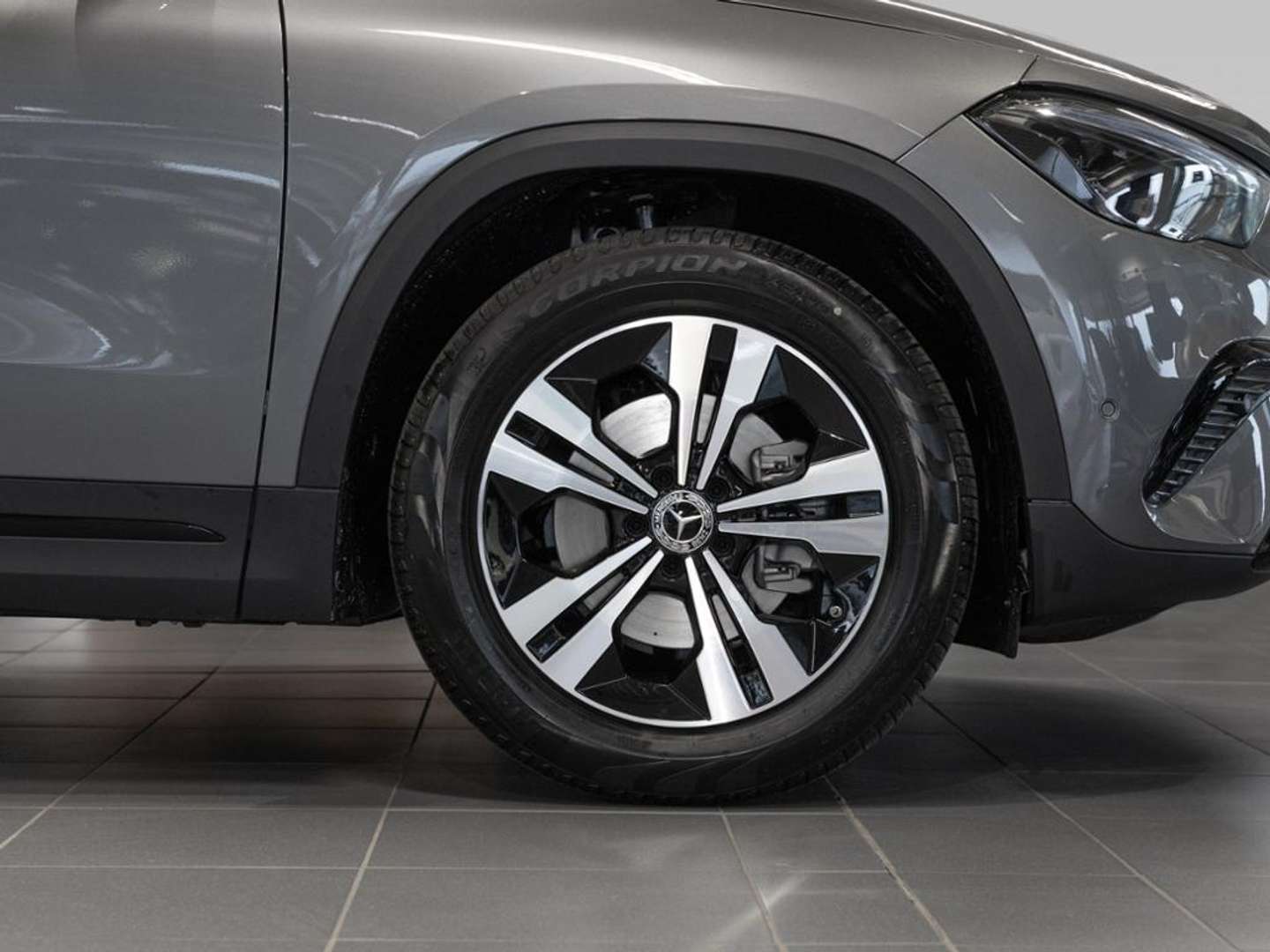 Mercedes GLA 200 Night Edition - 2025 - Joinsteer - #3