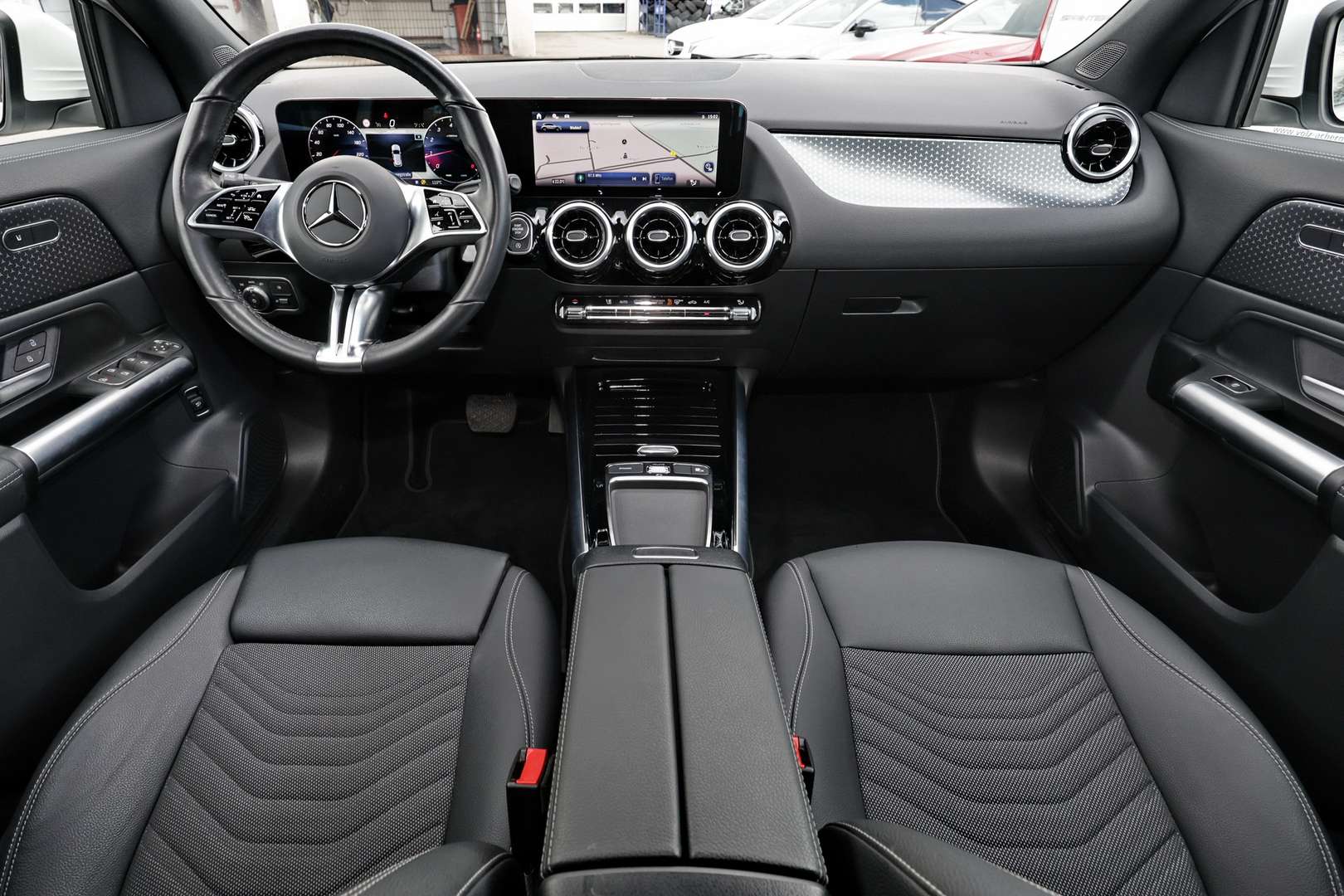Mercedes GLA 180 Progressive - 2024 - Joinsteer - #4