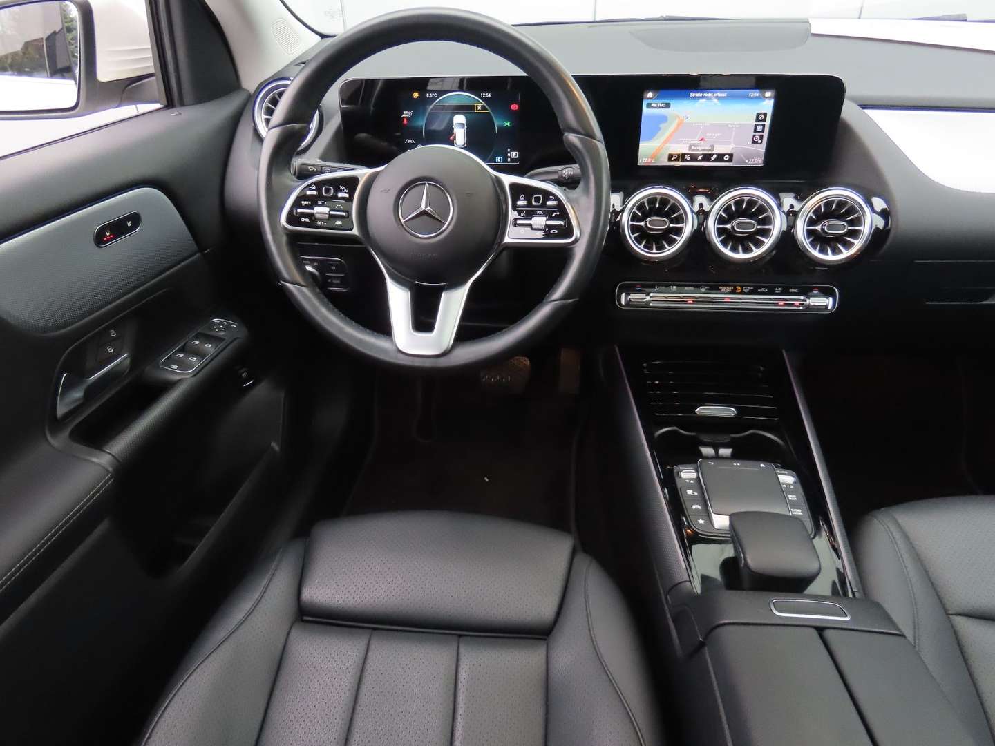 Mercedes GLA 220 Ambiente - 2022 - Joinsteer - #9