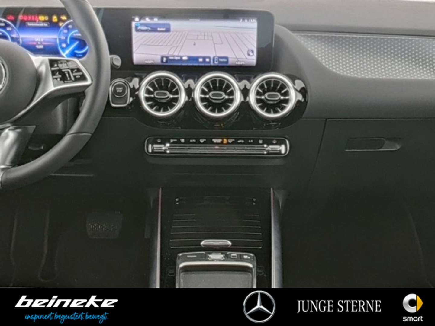 Mercedes EQA 300 Premium Plus - 2025 - Joinsteer - #5