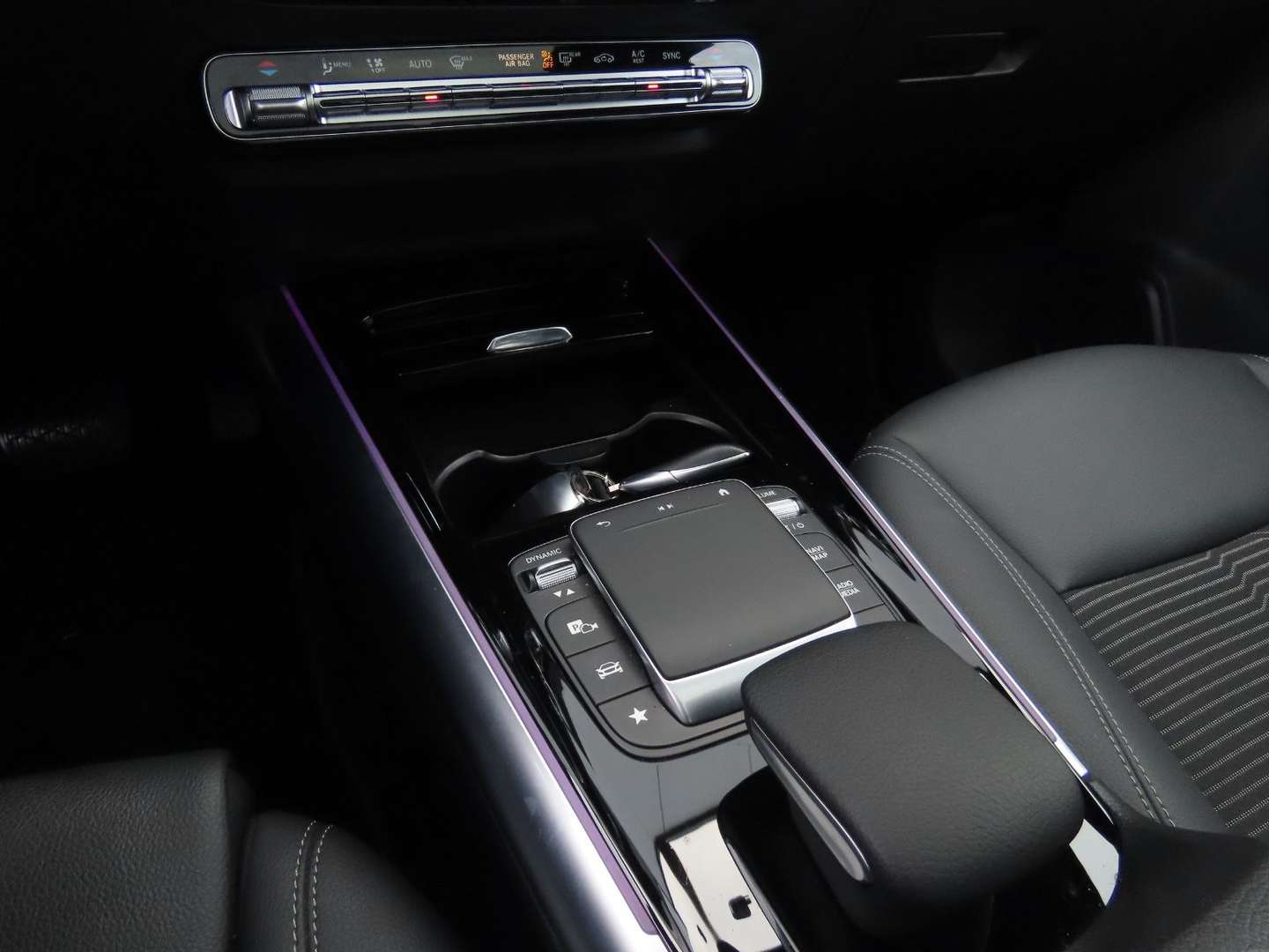 Mercedes GLA 200 Night Edition - 2022 - Joinsteer - #24