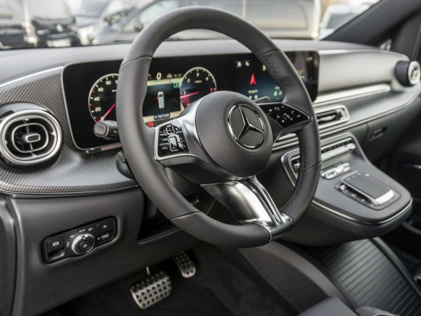 Mercedes V 300 D 300 Night - 2025 - Joinsteer - #8