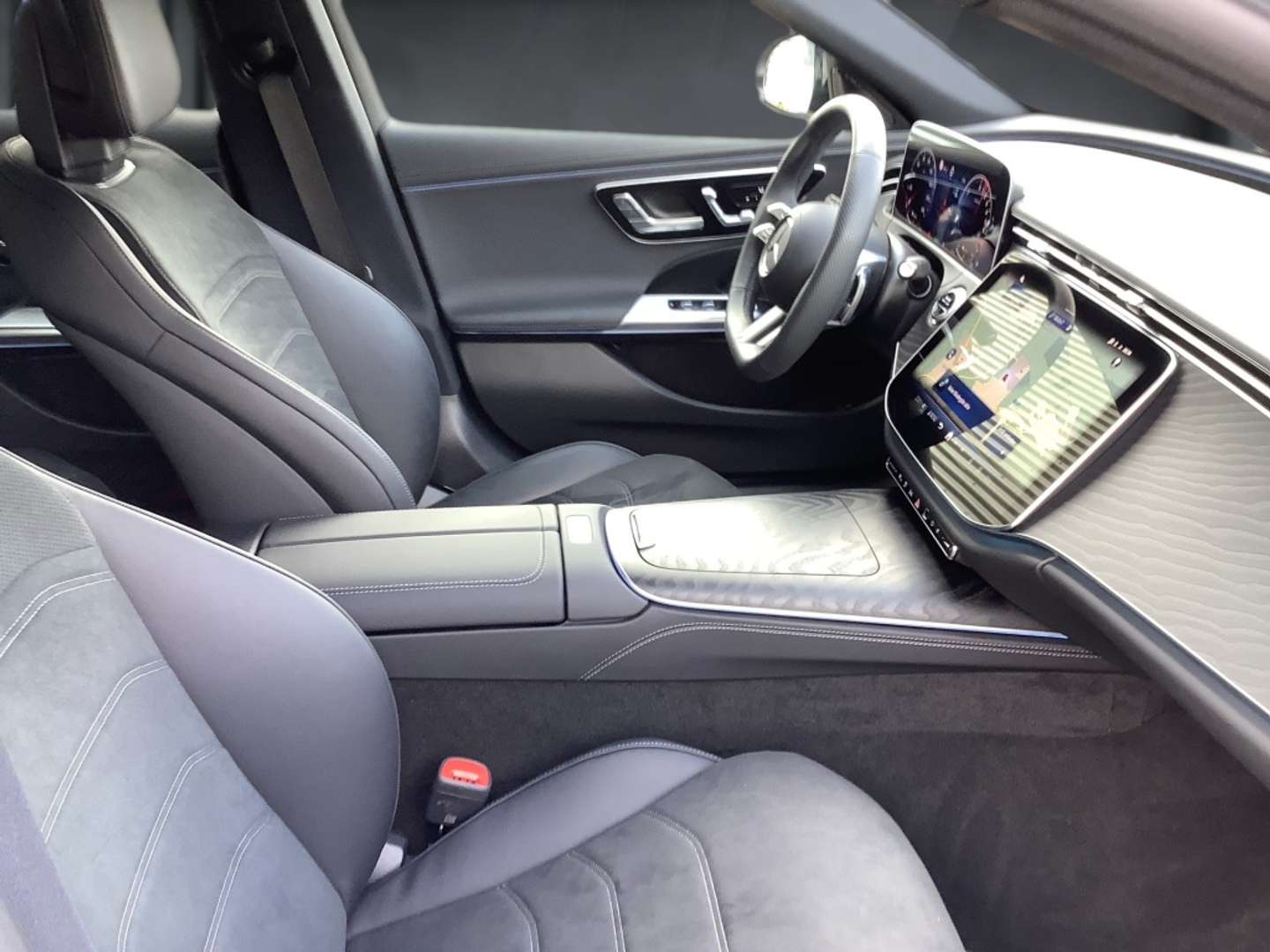 Mercedes Classe E 300 AMG Line - 2025 - Joinsteer - #16