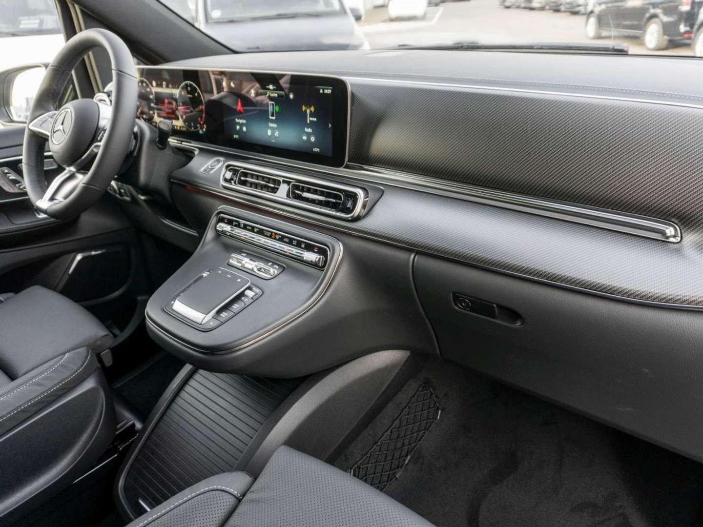 Mercedes V 300 D 300 Night - 2025 - Joinsteer - #18