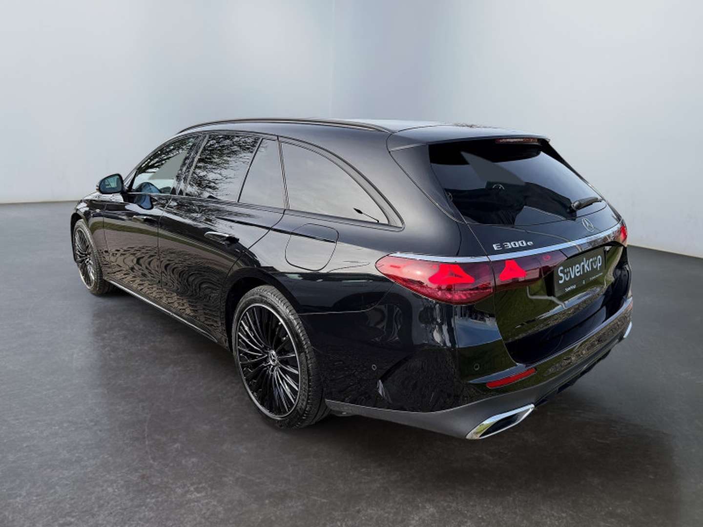 Mercedes Classe E 300 Night Edition - 2025 - Joinsteer - #4
