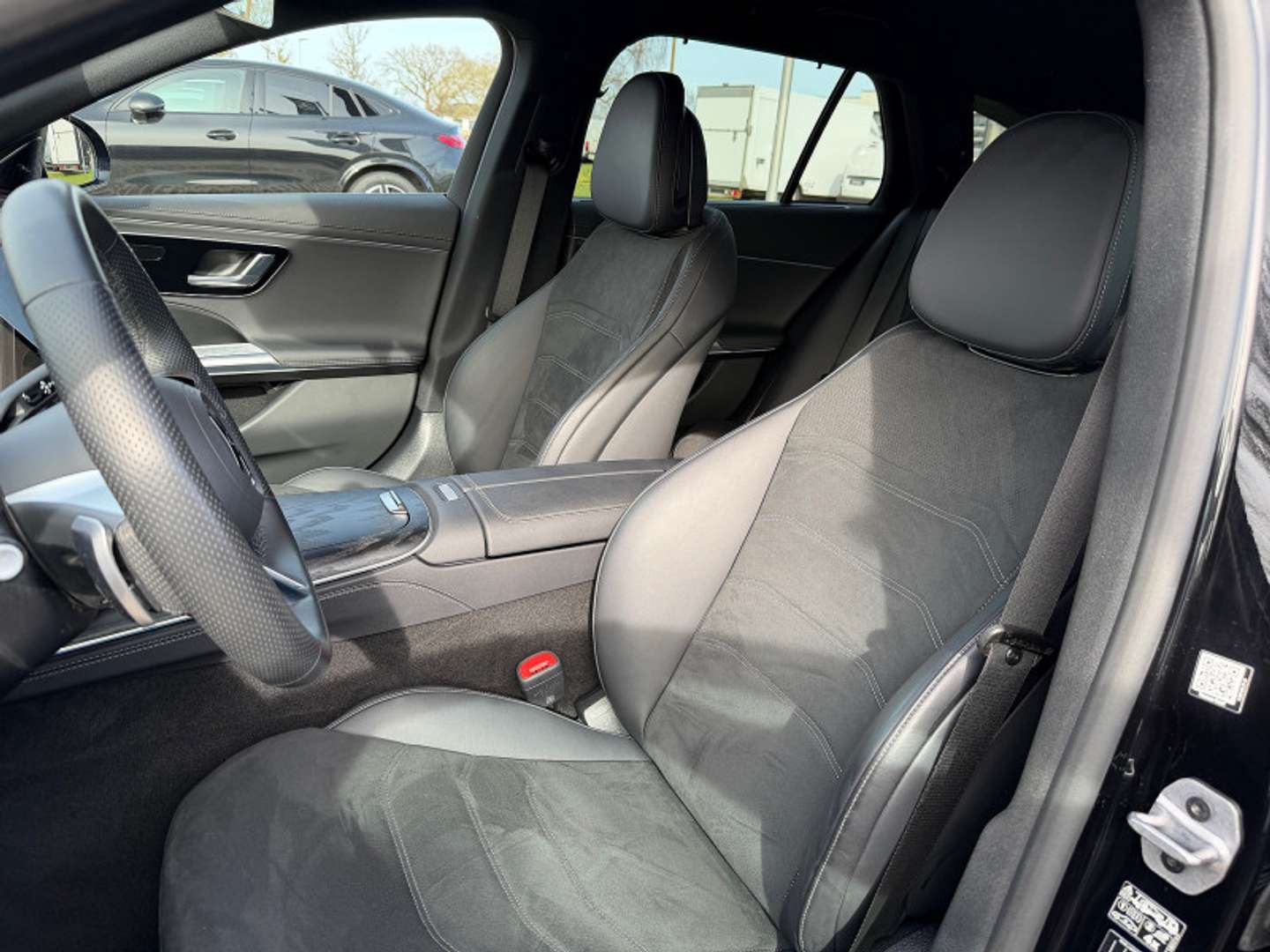 Mercedes Classe E 300 Night Edition - 2025 - Joinsteer - #8