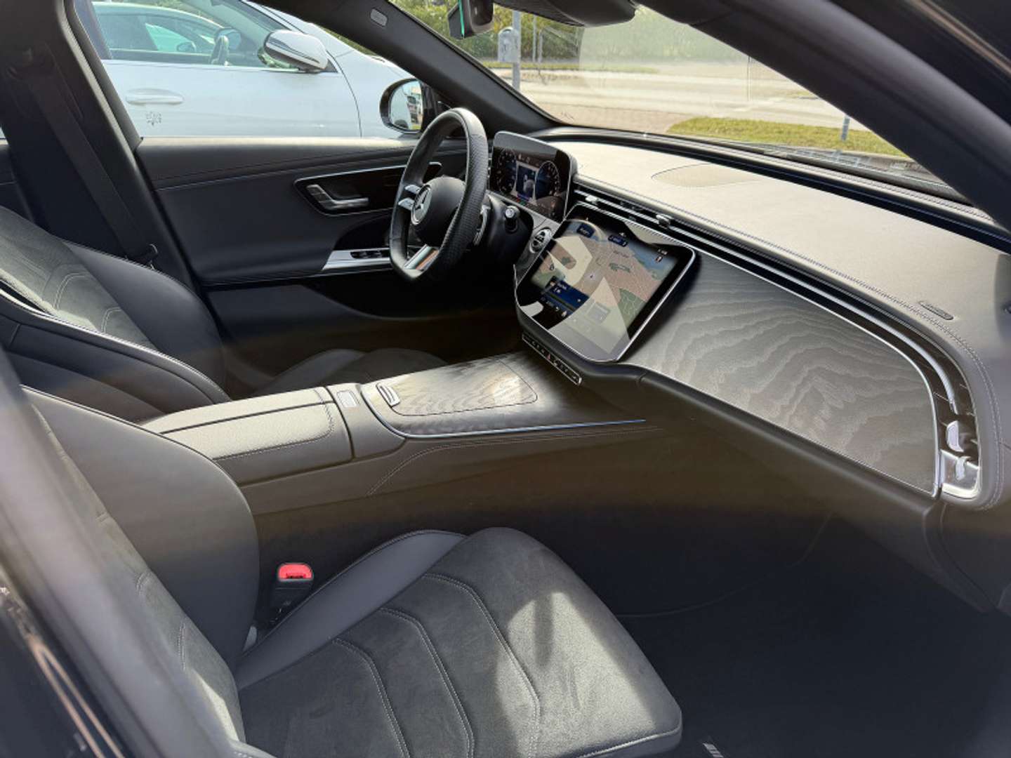 Mercedes Classe E 300 Night Edition - 2025 - Joinsteer - #9