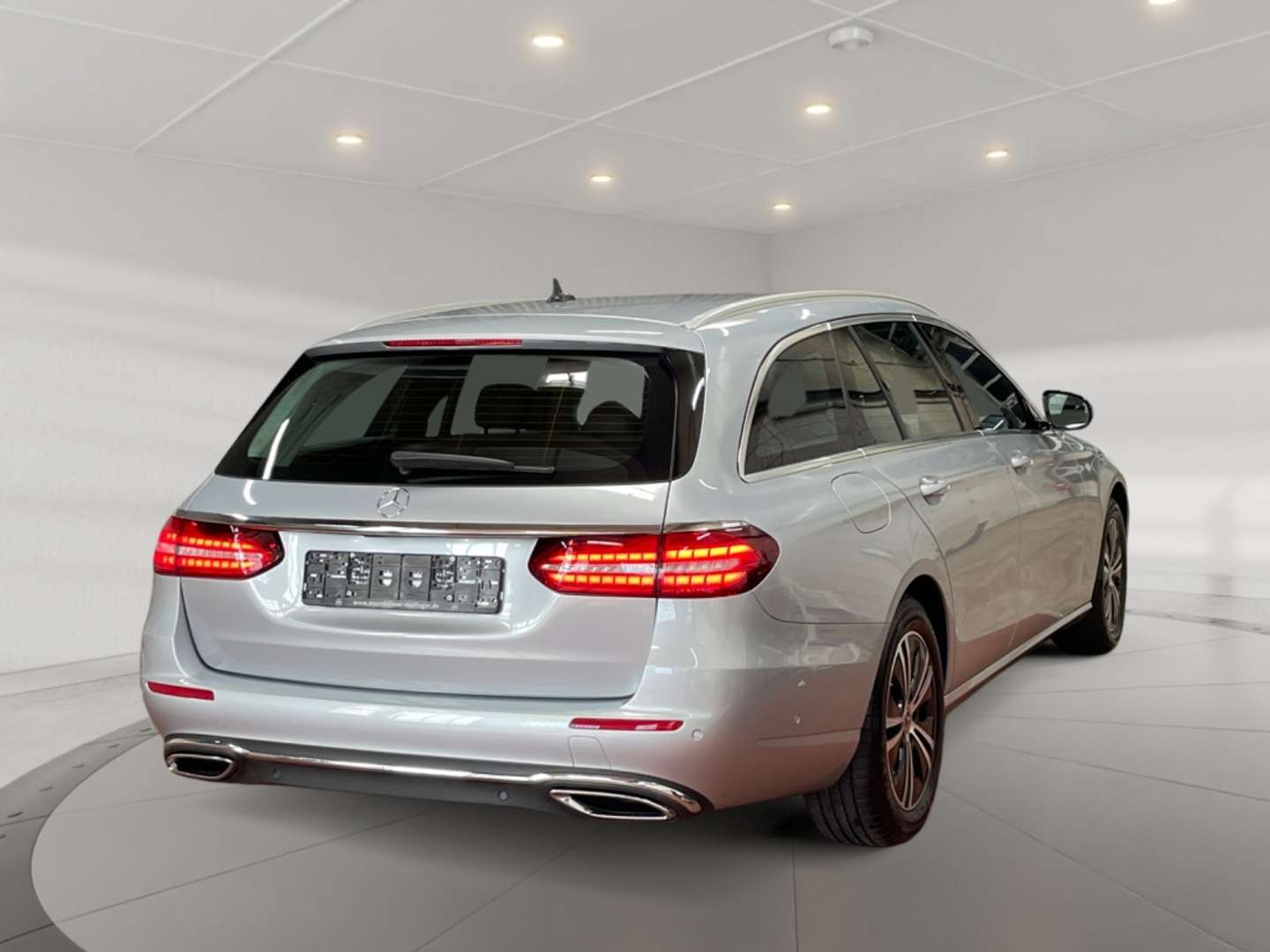 Mercedes Classe E 220 Avantgarde - 2022 - Joinsteer - #2
