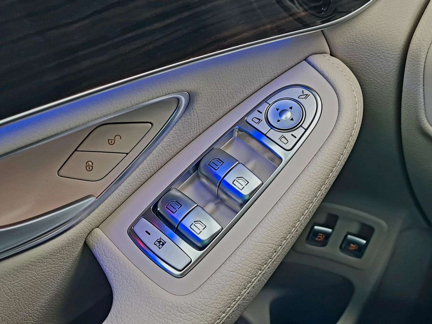 Mercedes GLC Coupé 300 Eyecatcher - 2021 - Joinsteer - #32