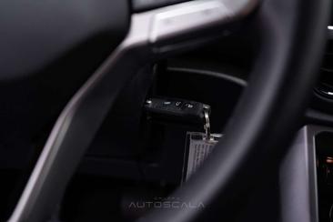 Volkswagen T-Roc TDI Life — photo 19