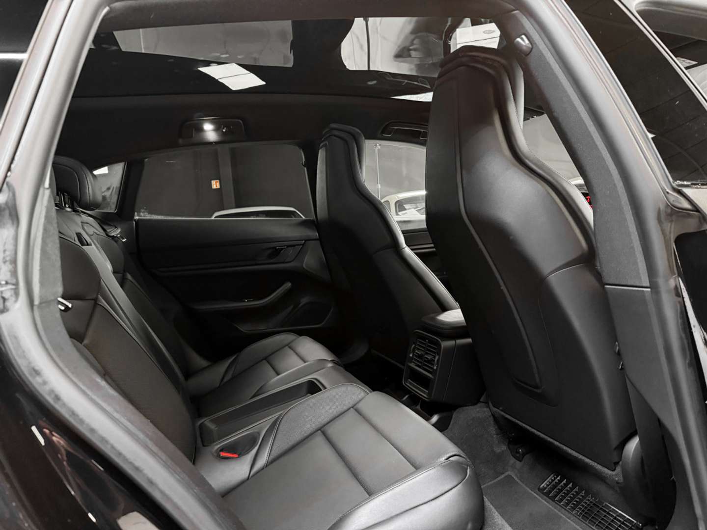 Porsche Taycan Performance Package - 2023 - Joinsteer - #12