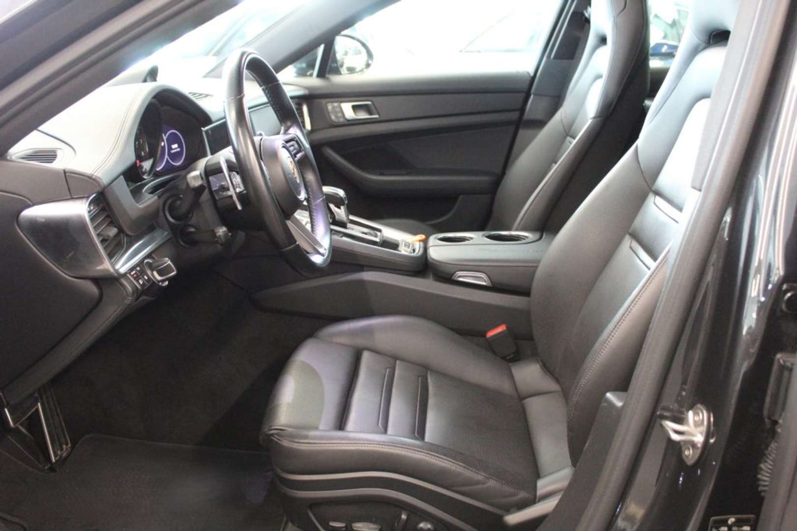 Porsche Panamera II E-Hybrid - 2022 - Joinsteer - #4