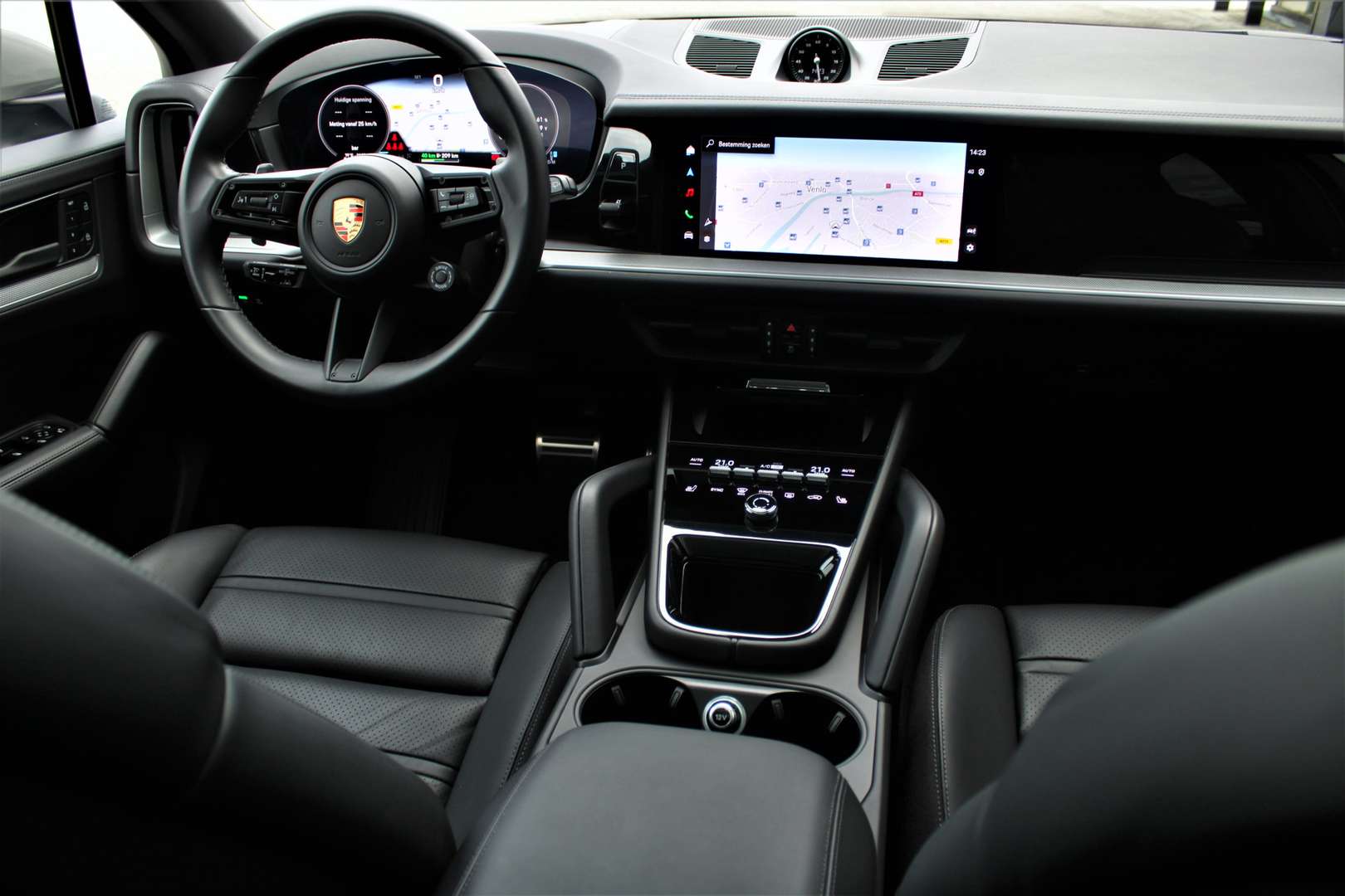 Porsche Cayenne II Turbo S - 2024 - Joinsteer - #3